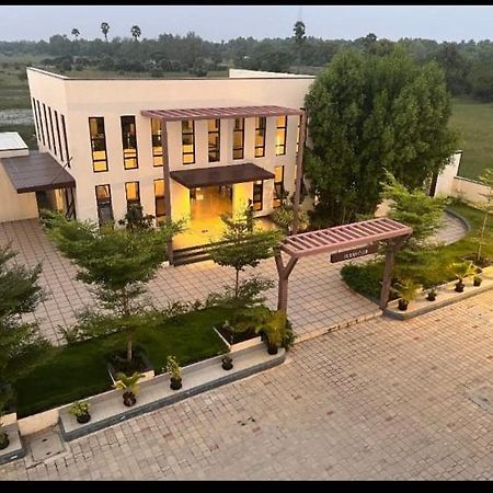 Coco Nest Resort Mahabalipuram Extérieur photo